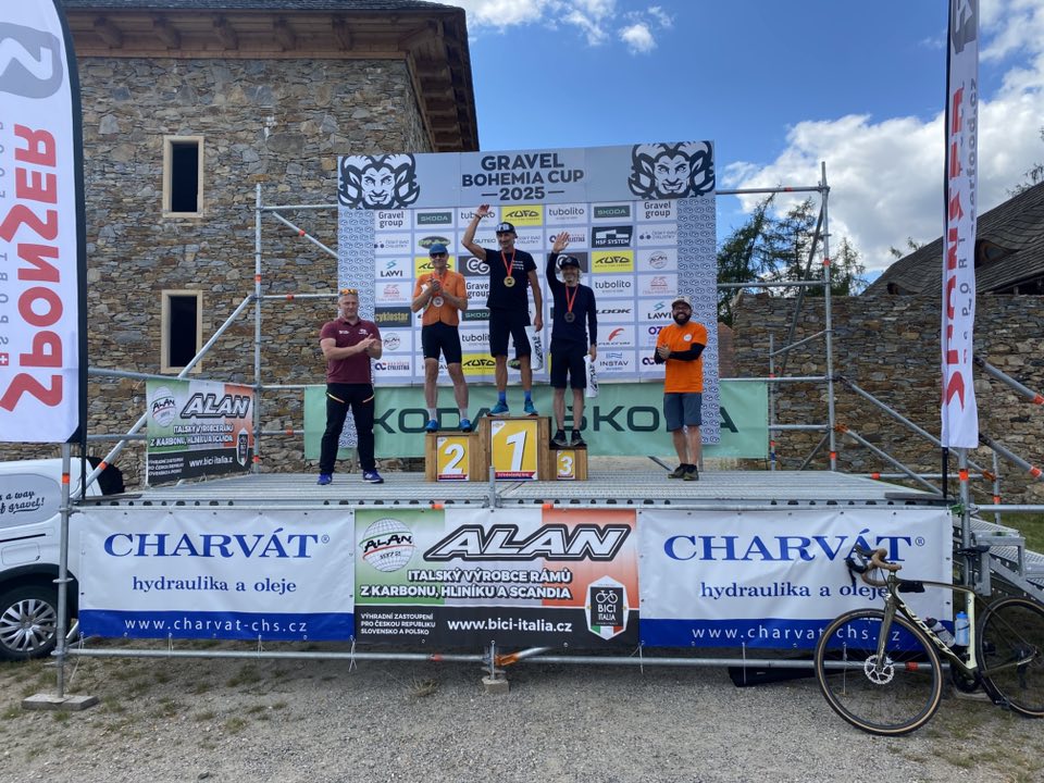 CHARVÁT Group s.r.o. generálním partnerem cyklistických závodů ve Zbraslavicích